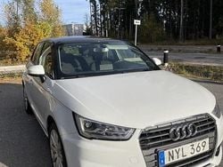 Vit Begagnad 2016 Audi A1 Sportback Sport Halvkombi | 104 500 kr (Superpris)