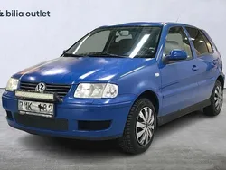 Blå Begagnad 2000 VW Polo Halvkombi | 14 900 kr
