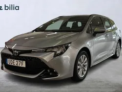 Silver Begagnad 2025 Toyota Corolla Active Kombi | 299 900 kr (Bra pris)