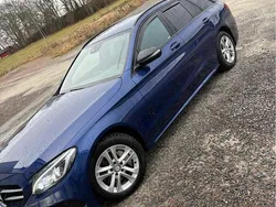Blå Begagnad 2017 Mercedes C220 AMG line Kombi | 190 000 kr (Bra pris)