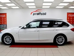 Vit Begagnad 2016 BMW 320 Sport Line Kombi | 169 500 kr (Bra pris)