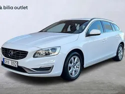 Vit Begagnad 2013 Volvo V60 Momentum Kombi | 169 900 kr (Marknadspris)