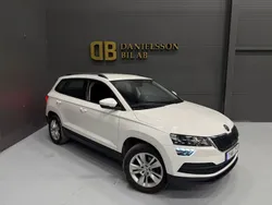 Vit Begagnad 2019 Skoda Karoq Ambition SUV | 169 800 kr (Bra pris)