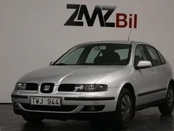 Ljusgrå Begagnad 2002 Seat Leon Halvkombi | 29 900 kr (Lite dyr)