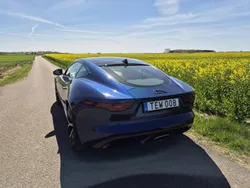 Blå Begagnad 2021 Jaguar F-Type R-Dynamic Sportkupé | 525 000 kr