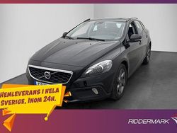 Svart Begagnad 2014 Volvo V40 Momentum Halvkombi | 144 900 kr (Lite dyr)