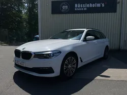 Vit Begagnad 2019 BMW 520 Sport Line Kombi | 255 900 kr (Superpris)