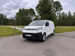 Vit Begagnad 2017 Citroën Jumpy Minibuss | 115 000 kr (Superpris)