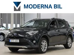 Svart Begagnad 2018 Toyota RAV4 Hybrid Executive SUV | 229 900 kr (Marknadspris)