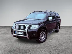 Svart Begagnad 2011 Nissan Navara Pickup | 94 900 kr (Bra pris)
