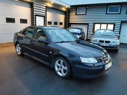 Mörkbrun Begagnad 2004 Saab 9-3 Vector Sedan | 29 900 kr (Marknadspris)