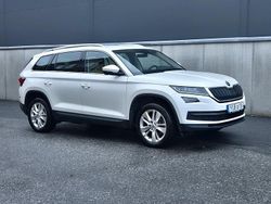 Vit Begagnad 2017 Skoda Kodiaq Business Line SUV | 269 000 kr (Marknadspris)