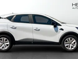 Vit Ny 2024 Renault Captur Evolution SUV | 281 700 kr (Marknadspris)