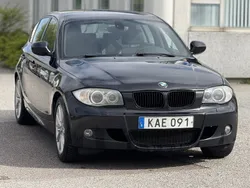 Svart Begagnad 2009 BMW 120 Advantage Halvkombi | 59 900 kr (Marknadspris)