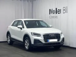 Vit (arkonavit) Ny 2025 Audi Q2 SUV | 330 000 kr (Marknadspris)