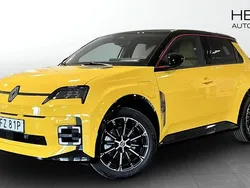 Gul (yellow) Ny 2025 Renault R5 Iconic Halvkombi | 437 600 kr