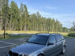 Grå Begagnad 2005 BMW 325 Kombi | 42 000 kr (Bra pris)