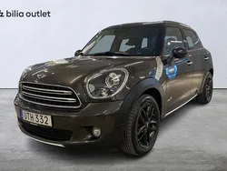 Grå Begagnad 2016 Mini Cooper D Countryman SUV | 129 900 kr (Marknadspris)