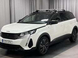 Vit Begagnad 2024 Peugeot 5008 GT Minibuss | 299 000 kr (Bra pris)