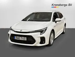 Vit Begagnad 2023 Suzuki Swace Kombi | 299 600 kr (Marknadspris)