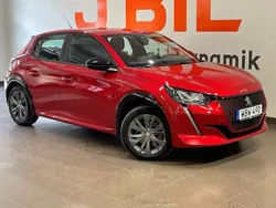 Röd Begagnad 2022 Peugeot e-208 Active Halvkombi | 179 900 kr (Marknadspris)