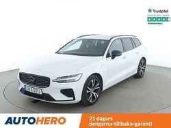Vit Begagnad 2019 Volvo V60 R-Design Kombi | 300 000 kr (Bra pris)