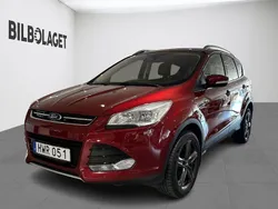 Röd Begagnad 2015 Ford Kuga Titanium SUV | 128 800 kr (Marknadspris)