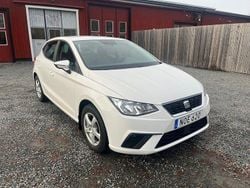 Vit Begagnad 2017 Seat Ibiza Style Halvkombi | 99 000 kr (Marknadspris)
