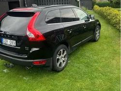 Svart Begagnad 2013 Volvo XC60 Momentum SUV | 90 000 kr (Bra pris)
