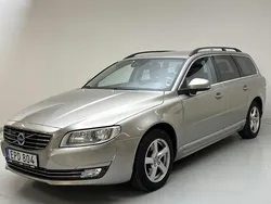 Ljusbrun Begagnad 2015 Volvo V70 Momentum Kombi | 111 500 kr (Bra pris)