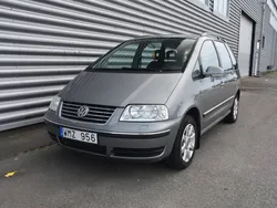 Gråmetallic Begagnad 2005 VW Sharan Minibuss | 24 900 kr