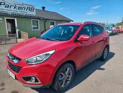 Röd Begagnad 2014 Hyundai ix35 Premium SUV | 99 900 kr (Marknadspris)