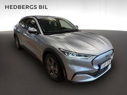 Grå Begagnad 2022 Ford Mustang Mach-E Standard Range SUV | 329 900 kr (Bra pris)