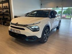 Vit Begagnad 2023 Citroën e-C4 Shine Halvkombi | 248 000 kr (Marknadspris)