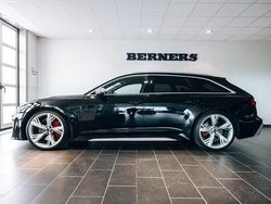 Sebringsvart kristalleffekt Begagnad 2021 Audi RS6 Kombi | 1 029 000 kr (Marknadspris)