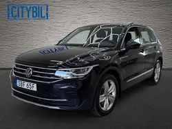 Svart Begagnad 2020 VW Tiguan SUV | 264 900 kr (Marknadspris)