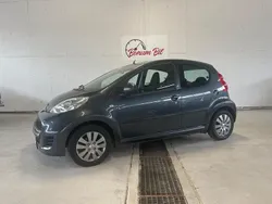 Grå Begagnad 2010 Peugeot 107 Halvkombi | 70 000 kr