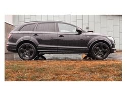 Svart Begagnad 2011 Audi Q7 SUV | 150 000 kr (Bra pris)