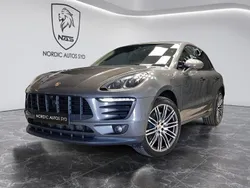 Mörkgrå (grå) Begagnad 2017 Porsche Macan S Sport SUV | 359 900 kr (Marknadspris)