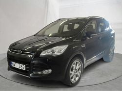 Svart Begagnad 2013 Ford Kuga SUV | 88 000 kr (Marknadspris)