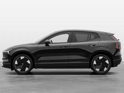 Svart Begagnad 2025 Volvo EX30 Ultra SUV | 459 500 kr