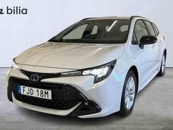 Grå Ny 2025 Toyota Corolla Active Kombi | 309 900 kr (Marknadspris)