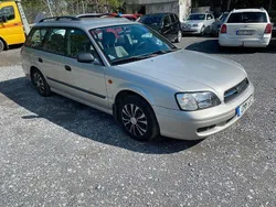 Ljusgrå Begagnad 1999 Subaru Legacy Kombi | 24 900 kr