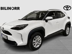 Vit Begagnad 2022 Toyota Yaris Hybrid Active SUV | 249 000 kr (Bra pris)