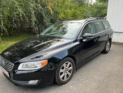 Svart Begagnad 2014 Volvo V70 Momentum Kombi | 129 000 kr