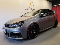 Grå Begagnad 2010 VW Golf VI R Halvkombi | 179 900 kr (Dyr)