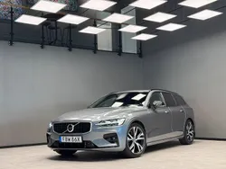 Grå Begagnad 2019 Volvo V60 R-Design Kombi | 349 900 kr (Dyr)