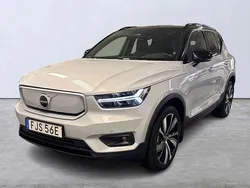 Silver Begagnad 2022 Volvo XC40 Plus SUV | 354 900 kr