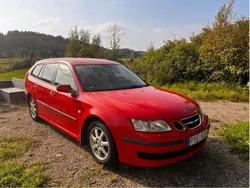 Röd Begagnad 2007 Saab 9-3 Kombi | 13 000 kr (Marknadspris)
