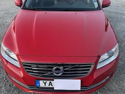Röd Begagnad 2016 Volvo V70 Momentum Kombi | 182 000 kr (Marknadspris)